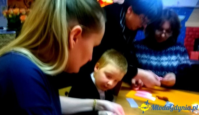 ŁAJBA - WARSZTATY RĘKODZIEŁA DLA SENIORÓW