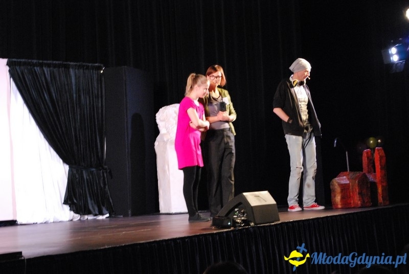 Od Grecji do graffiti - przedstawienie w sali portu