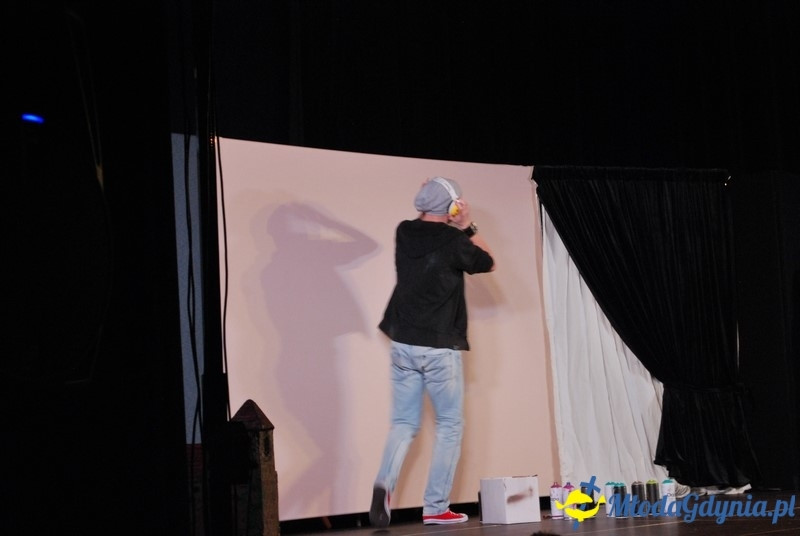 Od Grecji do graffiti - przedstawienie w sali portu