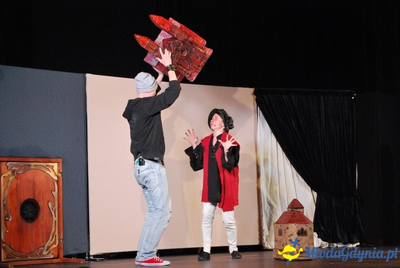 Od Grecji do graffiti - przedstawienie w sali portu