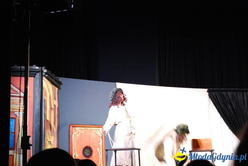 Od Grecji do graffiti - przedstawienie w sali portu