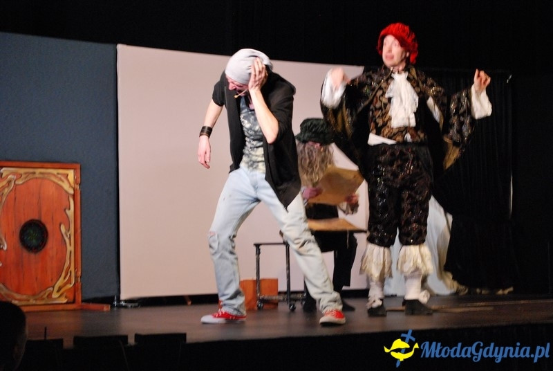 Od Grecji do graffiti - przedstawienie w sali portu