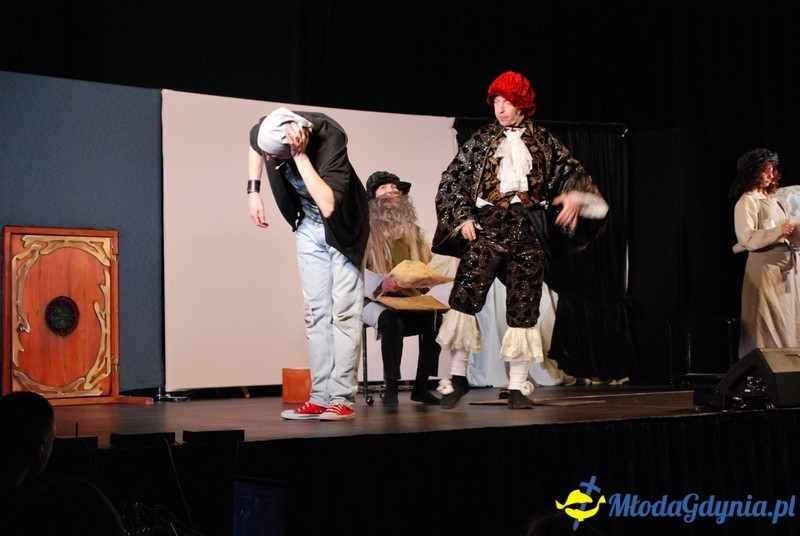 Od Grecji do graffiti - przedstawienie w sali portu