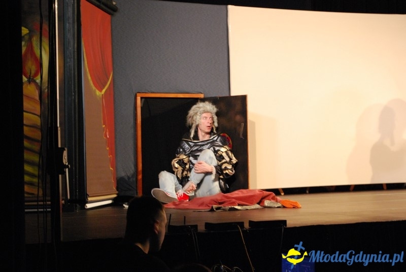 Od Grecji do graffiti - przedstawienie w sali portu