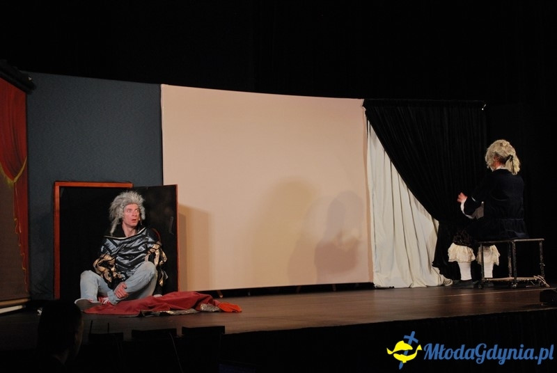 Od Grecji do graffiti - przedstawienie w sali portu