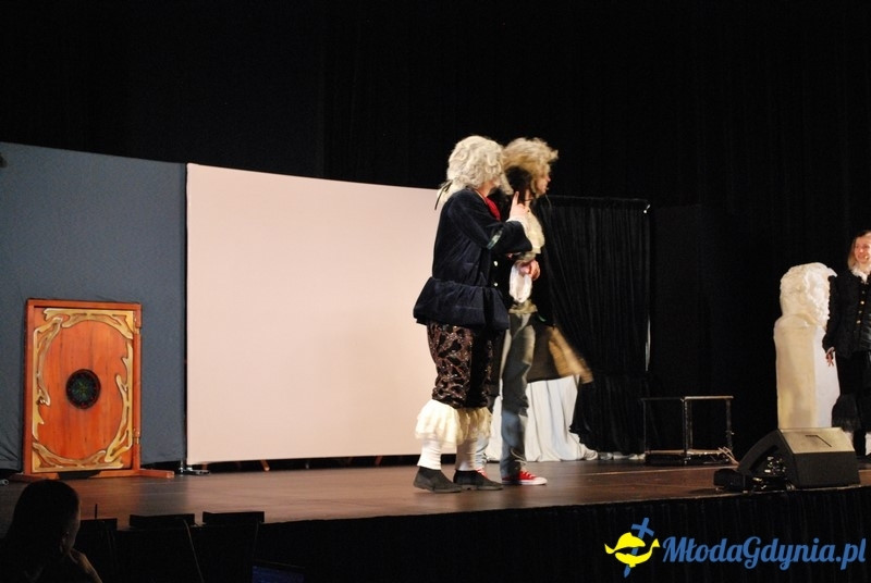 Od Grecji do graffiti - przedstawienie w sali portu