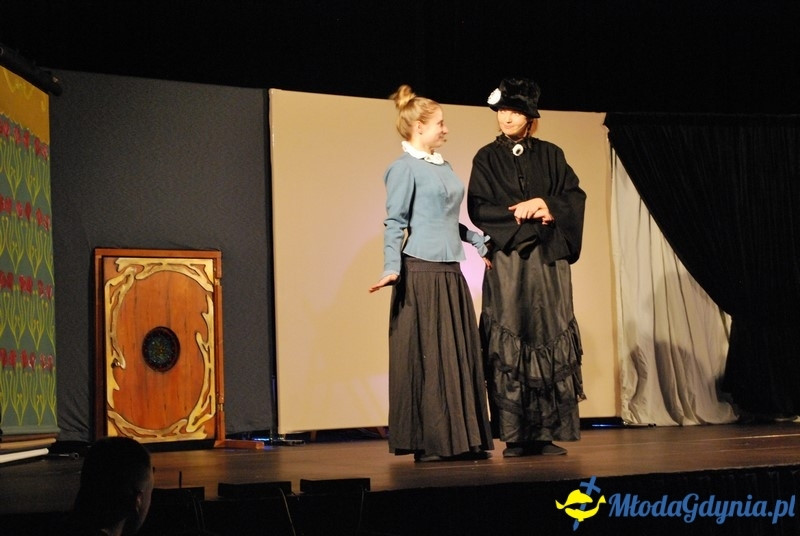 Od Grecji do graffiti - przedstawienie w sali portu