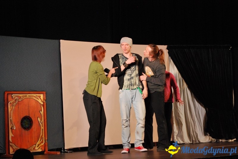 Od Grecji do graffiti - przedstawienie w sali portu