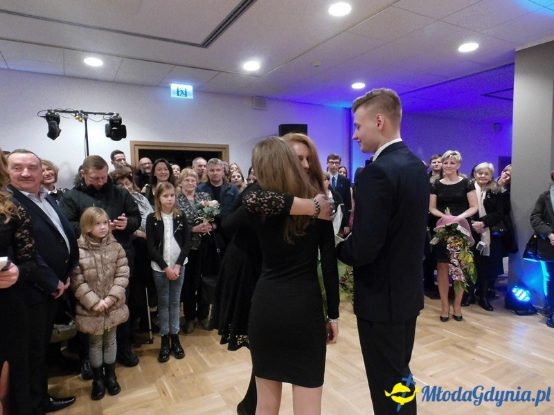 Studniówka II LO im. Adama Mickiewicza w Gdyni ( II )