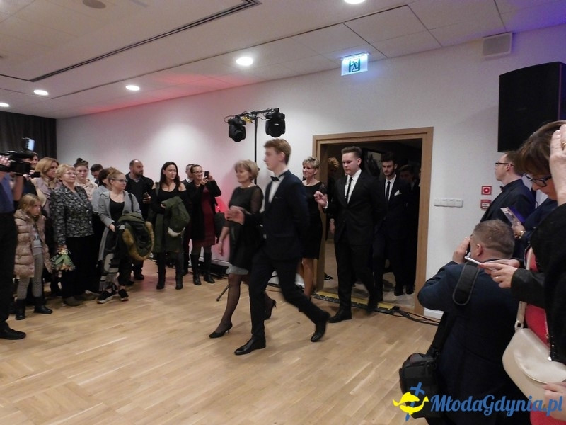 Studniówka II LO im. Adama Mickiewicza w Gdyni ( II )