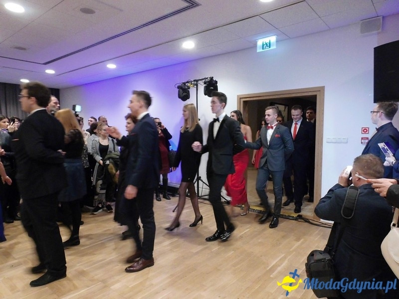 Studniówka II LO im. Adama Mickiewicza w Gdyni ( II )