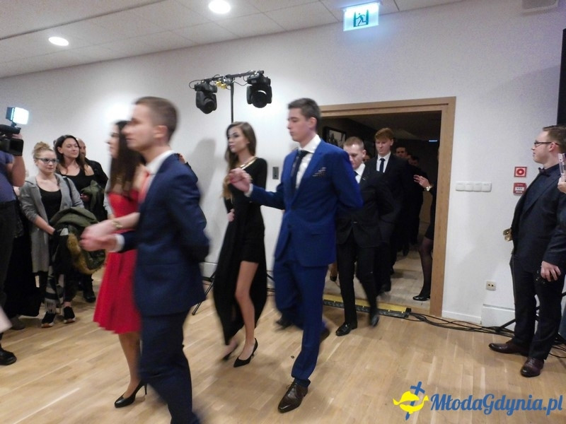 Studniówka II LO im. Adama Mickiewicza w Gdyni ( II )