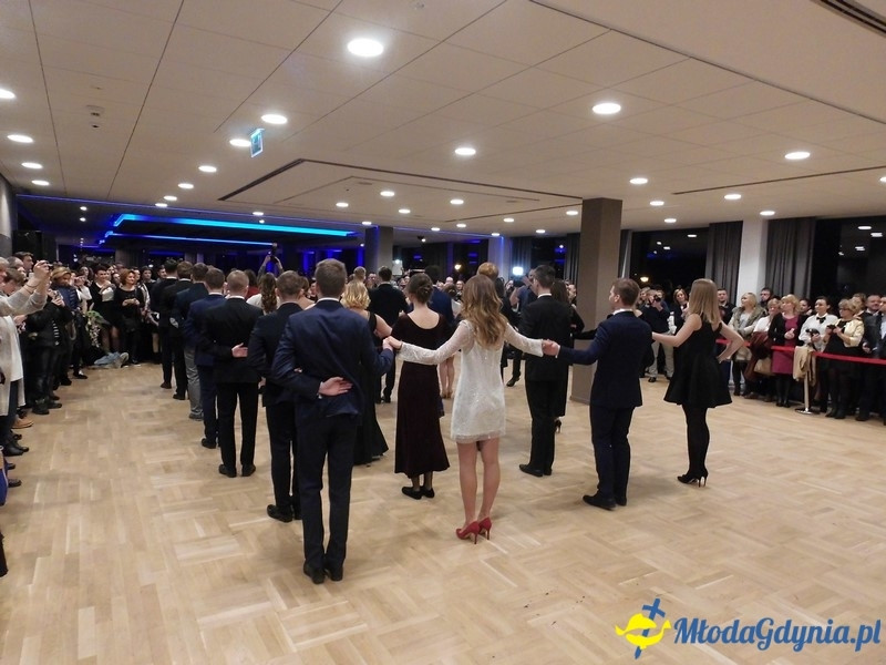 Studniówka II LO im. Adama Mickiewicza w Gdyni ( II )