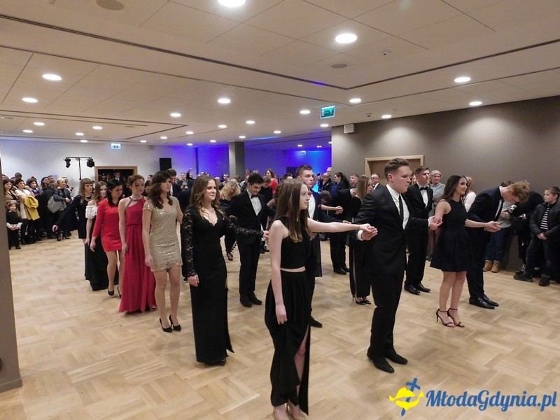 Studniówka II LO im. Adama Mickiewicza w Gdyni ( II )