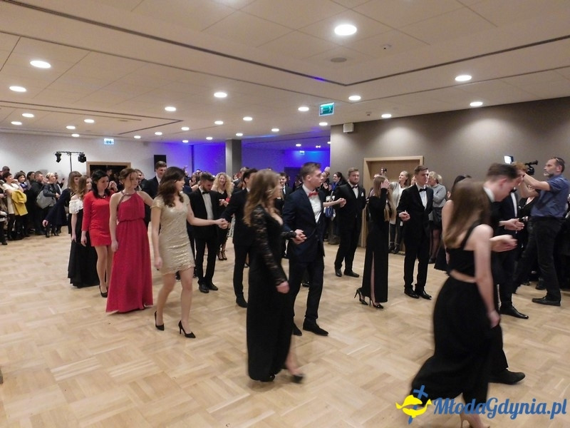 Studniówka II LO im. Adama Mickiewicza w Gdyni ( II )