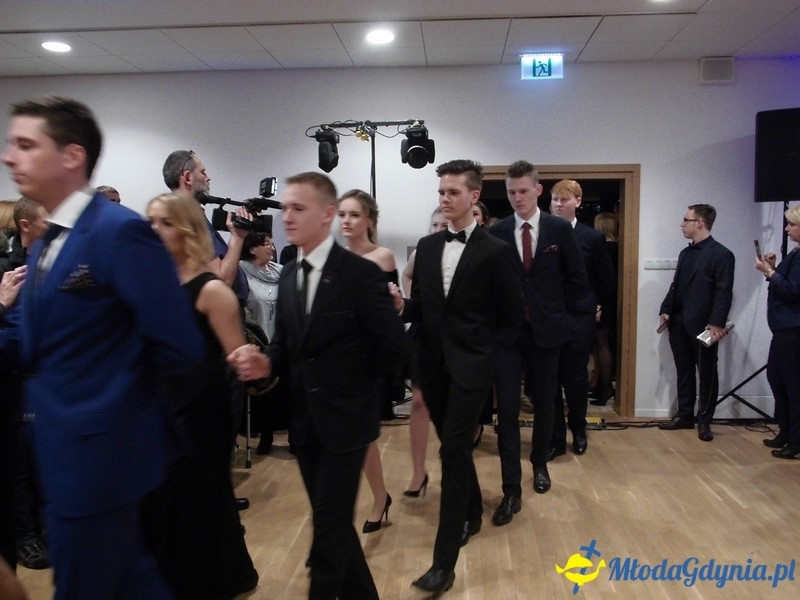 Studniówka II LO im. Adama Mickiewicza w Gdyni ( II )