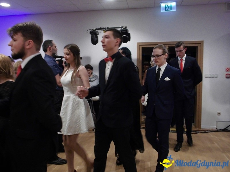 Studniówka II LO im. Adama Mickiewicza w Gdyni ( II )