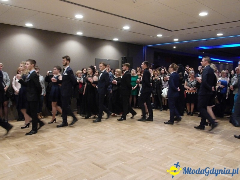 Studniówka II LO im. Adama Mickiewicza w Gdyni ( II )