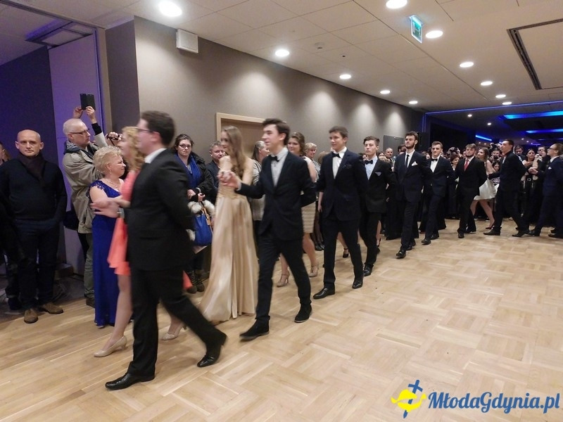 Studniówka II LO im. Adama Mickiewicza w Gdyni ( II )