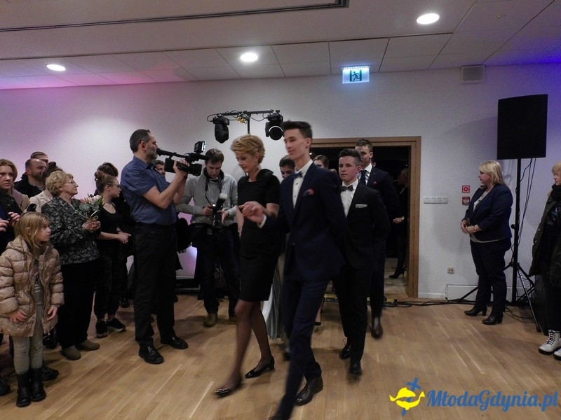 Studniówka II LO im. Adama Mickiewicza w Gdyni ( II )