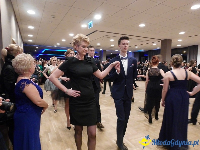 Studniówka II LO im. Adama Mickiewicza w Gdyni ( II )