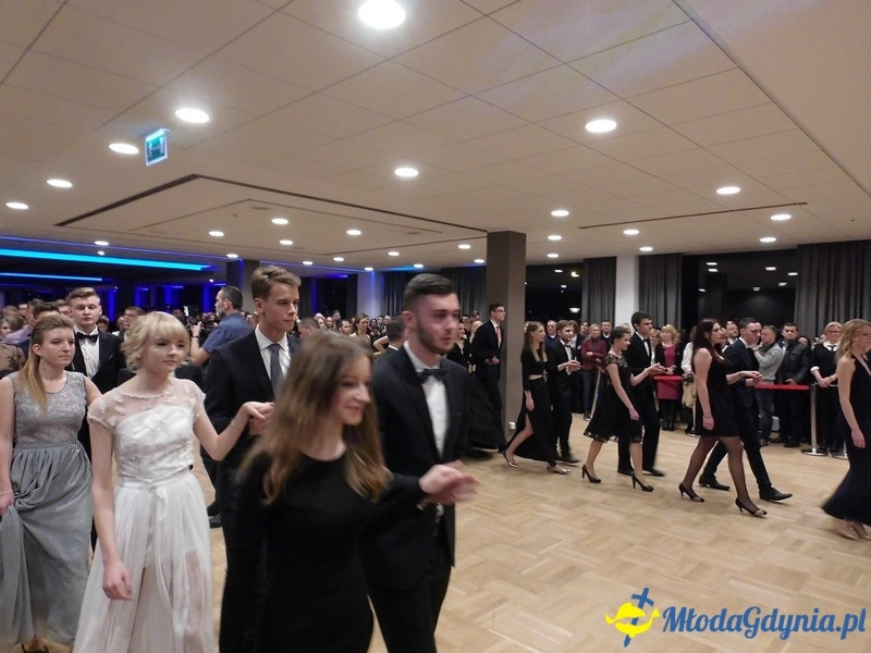 Studniówka II LO im. Adama Mickiewicza w Gdyni ( II )