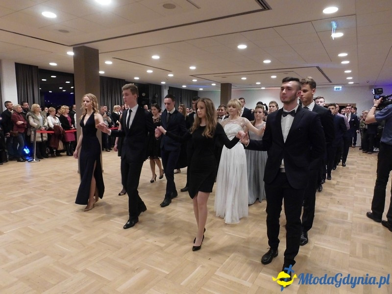 Studniówka II LO im. Adama Mickiewicza w Gdyni ( II )