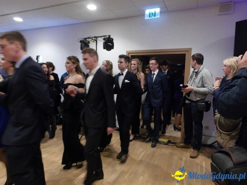 Studniówka II LO im. Adama Mickiewicza w Gdyni ( II )