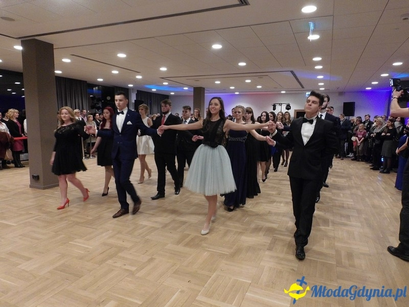 Studniówka II LO im. Adama Mickiewicza w Gdyni ( II )