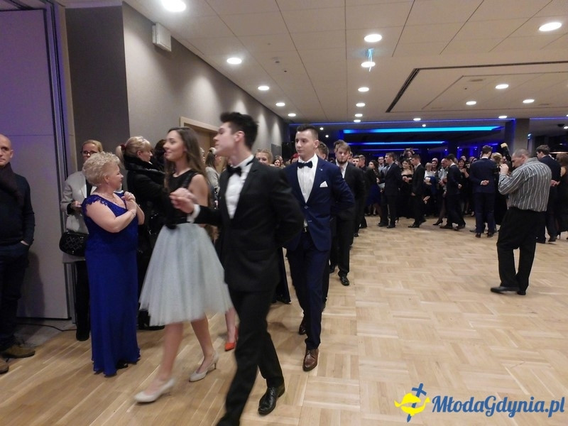 Studniówka II LO im. Adama Mickiewicza w Gdyni ( II )