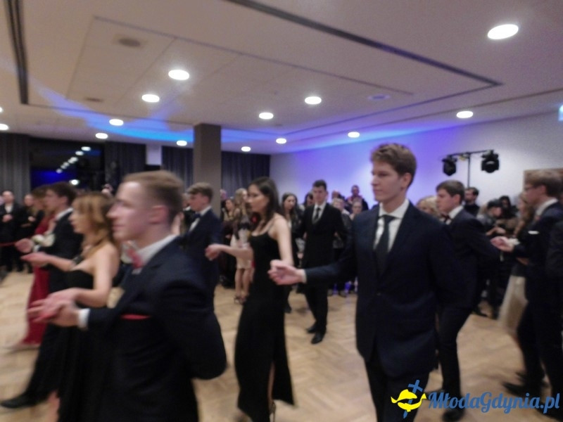 Studniówka II LO im. Adama Mickiewicza w Gdyni ( II )