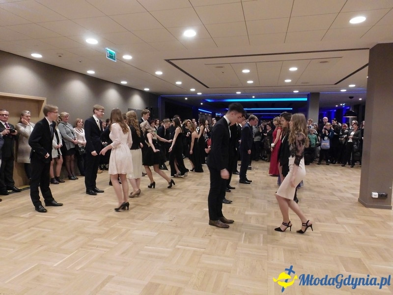 Studniówka II LO im. Adama Mickiewicza w Gdyni ( II )