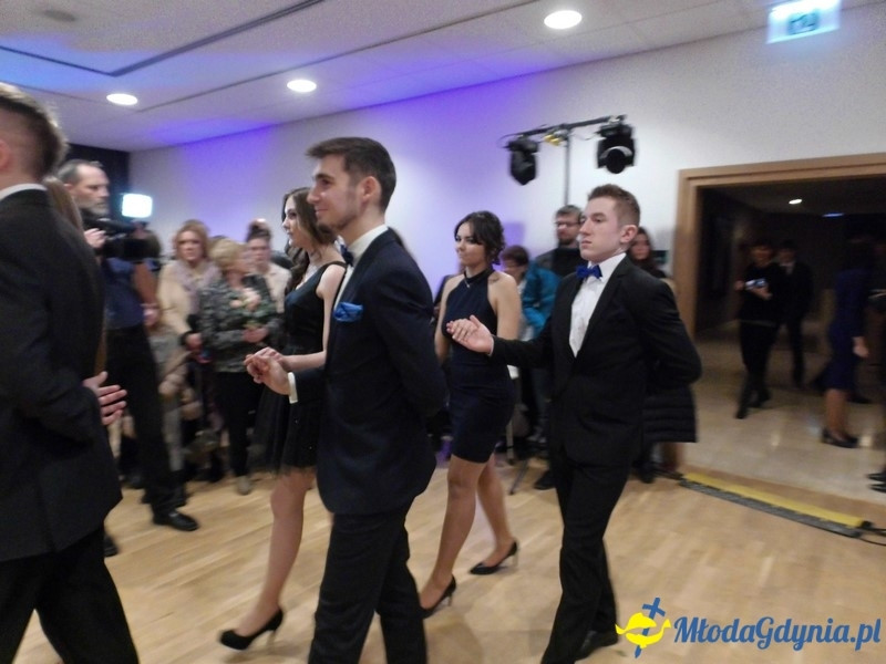 Studniówka II LO im. Adama Mickiewicza w Gdyni ( II )