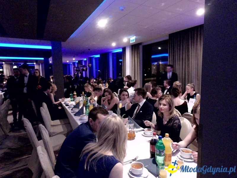 Studniówka II LO im. Adama Mickiewicza w Gdyni ( II )