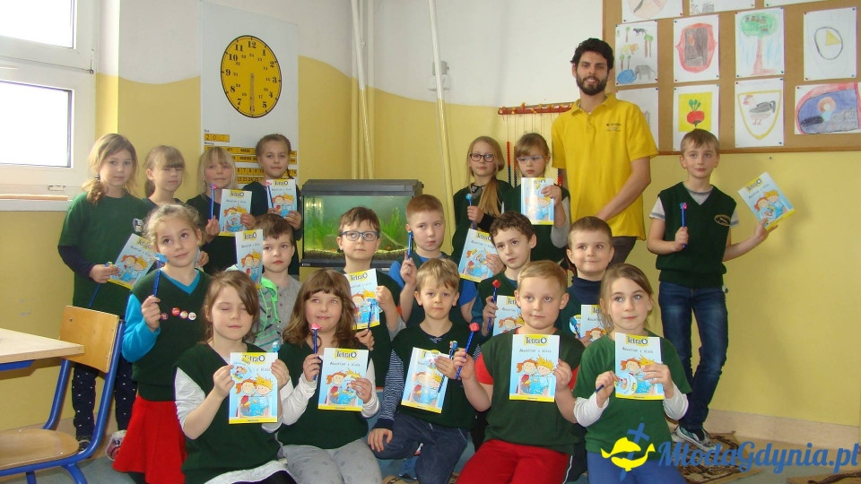 AKWARIUM w Szkole Podstawowej w Pogórzu