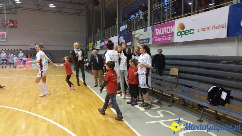 Asysta podczas meczu Basket Gdynia