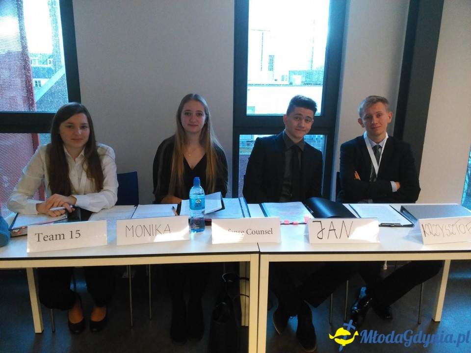 II LO - International Moot Court Competition w Hadze