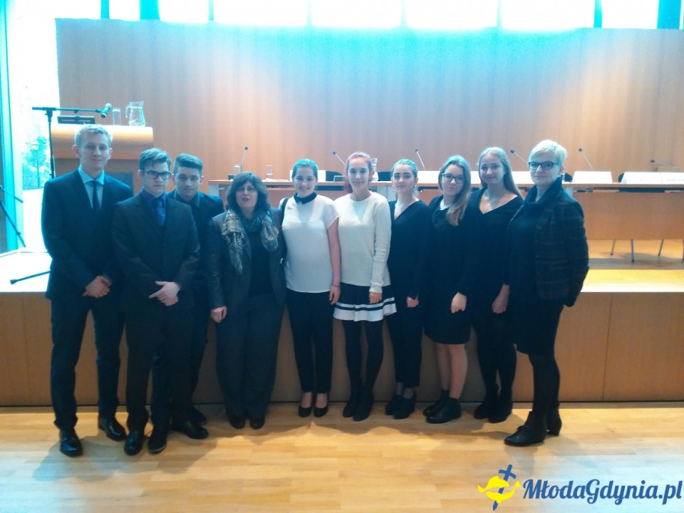 II LO - International Moot Court Competition w Hadze