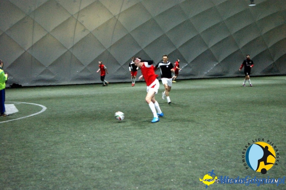 Pomorska Liga Piłkarska -KORPORATS-KOLEKTYW TEAM