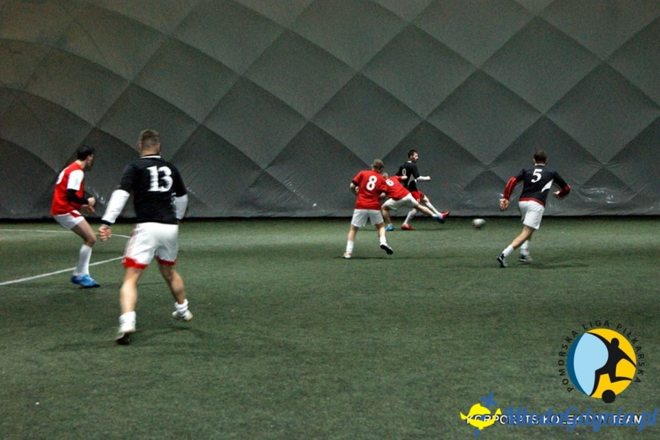 Pomorska Liga Piłkarska -KORPORATS-KOLEKTYW TEAM