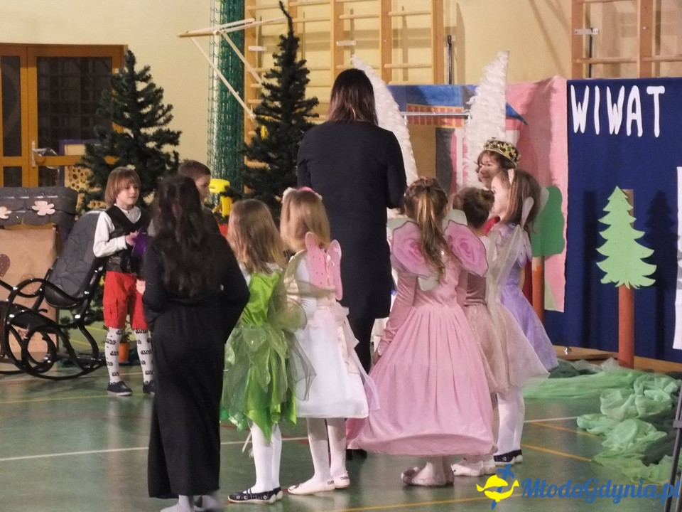 DZIEŃ BABCI I DZIADKA w SP w Pogórzu