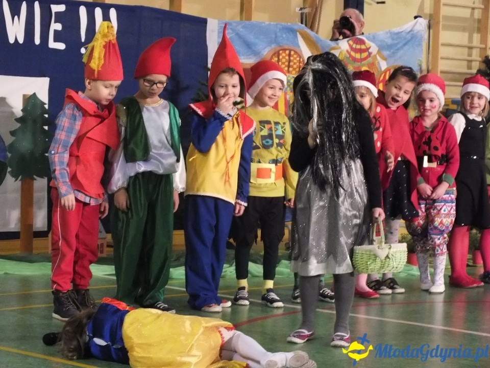 DZIEŃ BABCI I DZIADKA w SP w Pogórzu