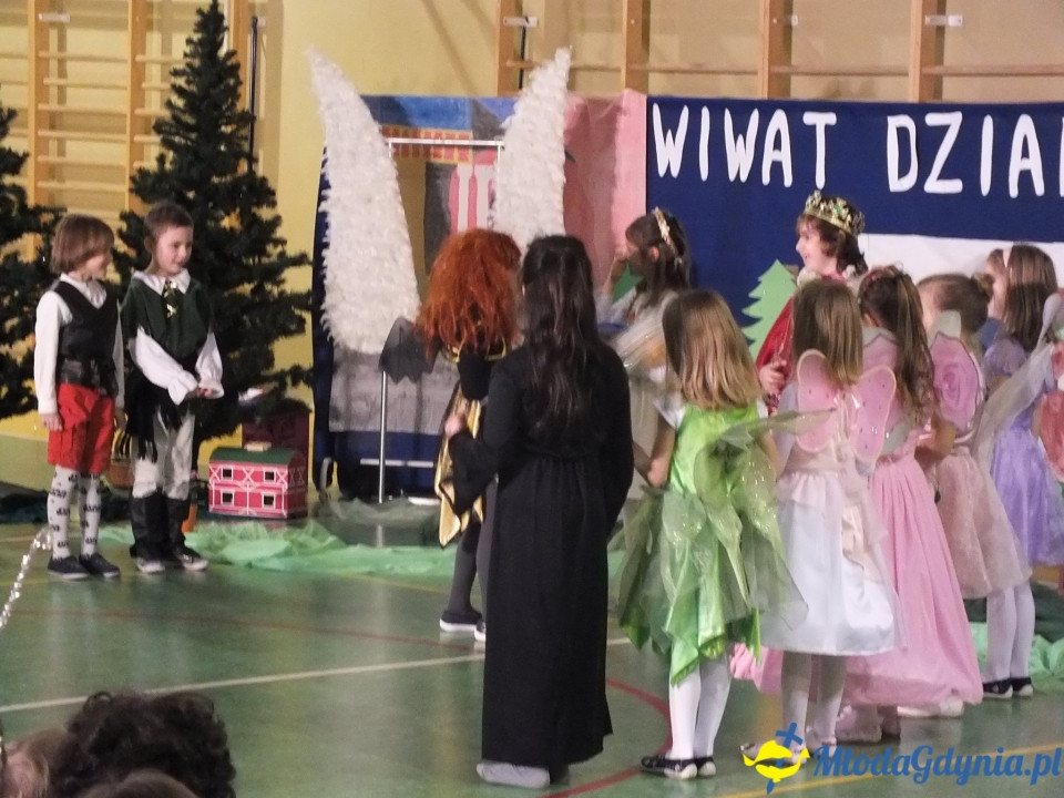 DZIEŃ BABCI I DZIADKA w SP w Pogórzu