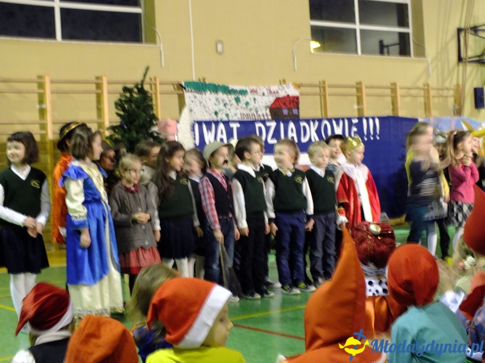 DZIEŃ BABCI I DZIADKA w SP w Pogórzu