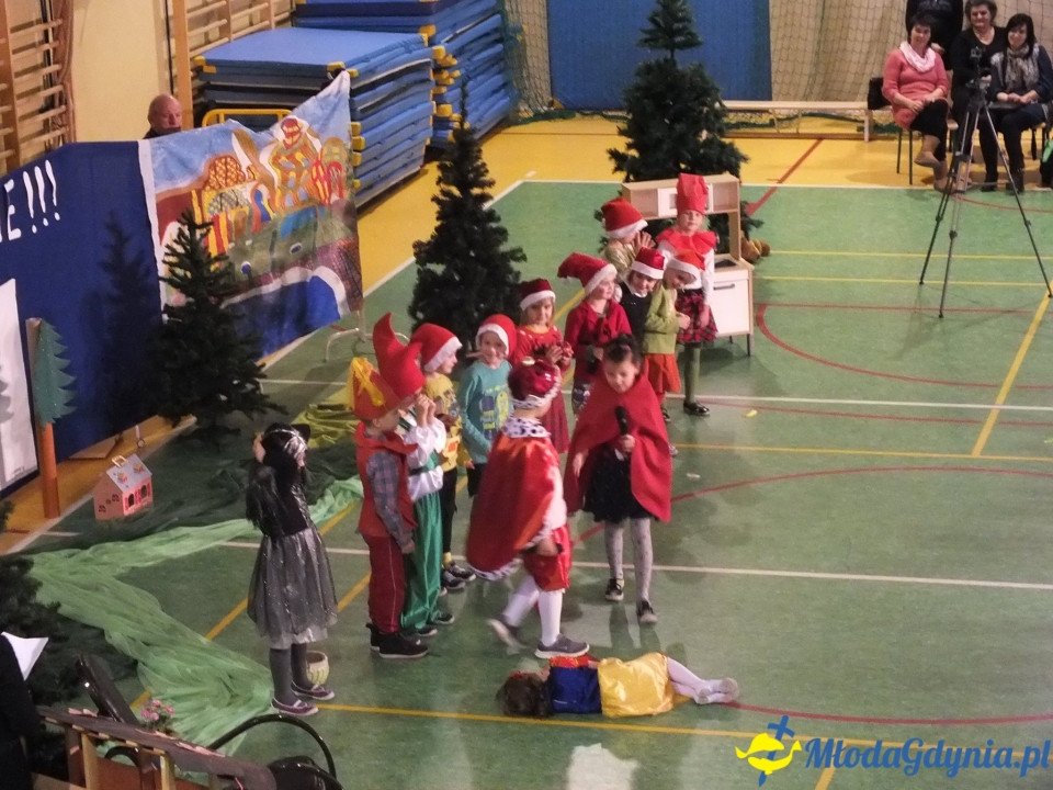 DZIEŃ BABCI I DZIADKA w SP w Pogórzu