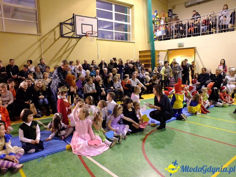 DZIEŃ BABCI I DZIADKA w SP w Pogórzu