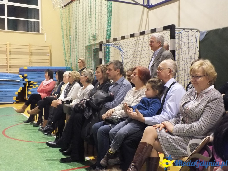 DZIEŃ BABCI I DZIADKA w SP w Pogórzu