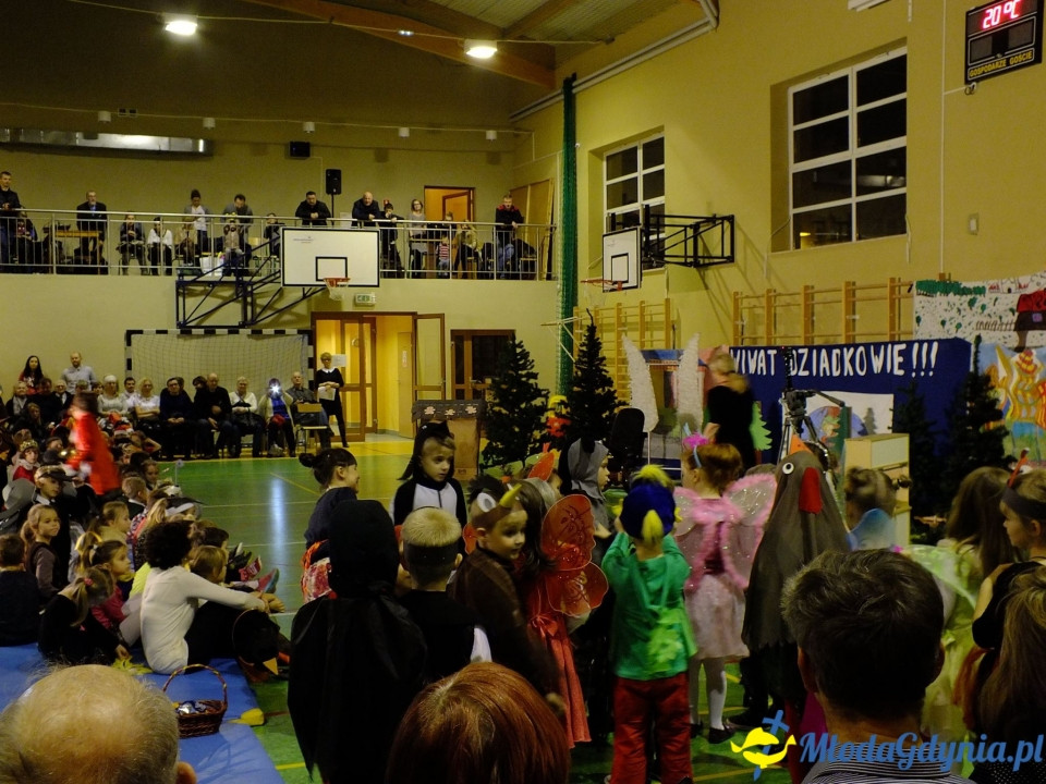 DZIEŃ BABCI I DZIADKA w SP w Pogórzu