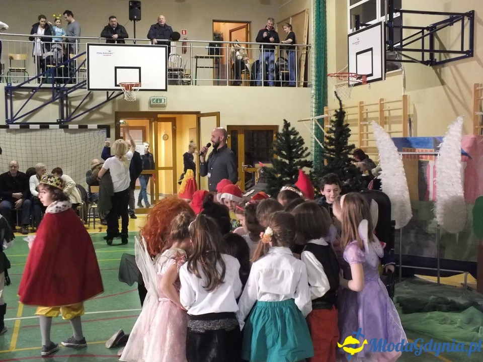 DZIEŃ BABCI I DZIADKA w SP w Pogórzu