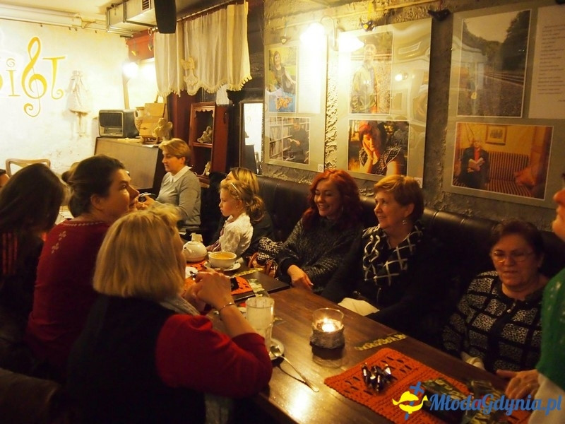 Kawaleria Dam - pierwsza wystawa w Caffe Anioł